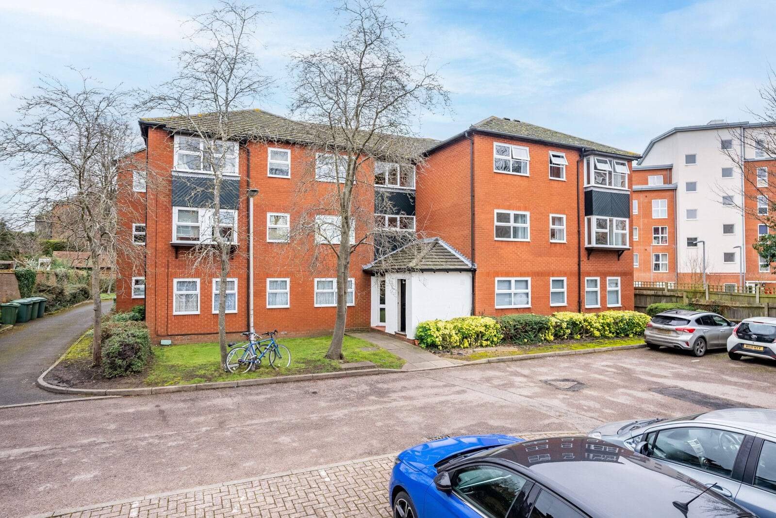 2 bedroom  flat for sale Lime Tree Place, St Albans, AL1, main image