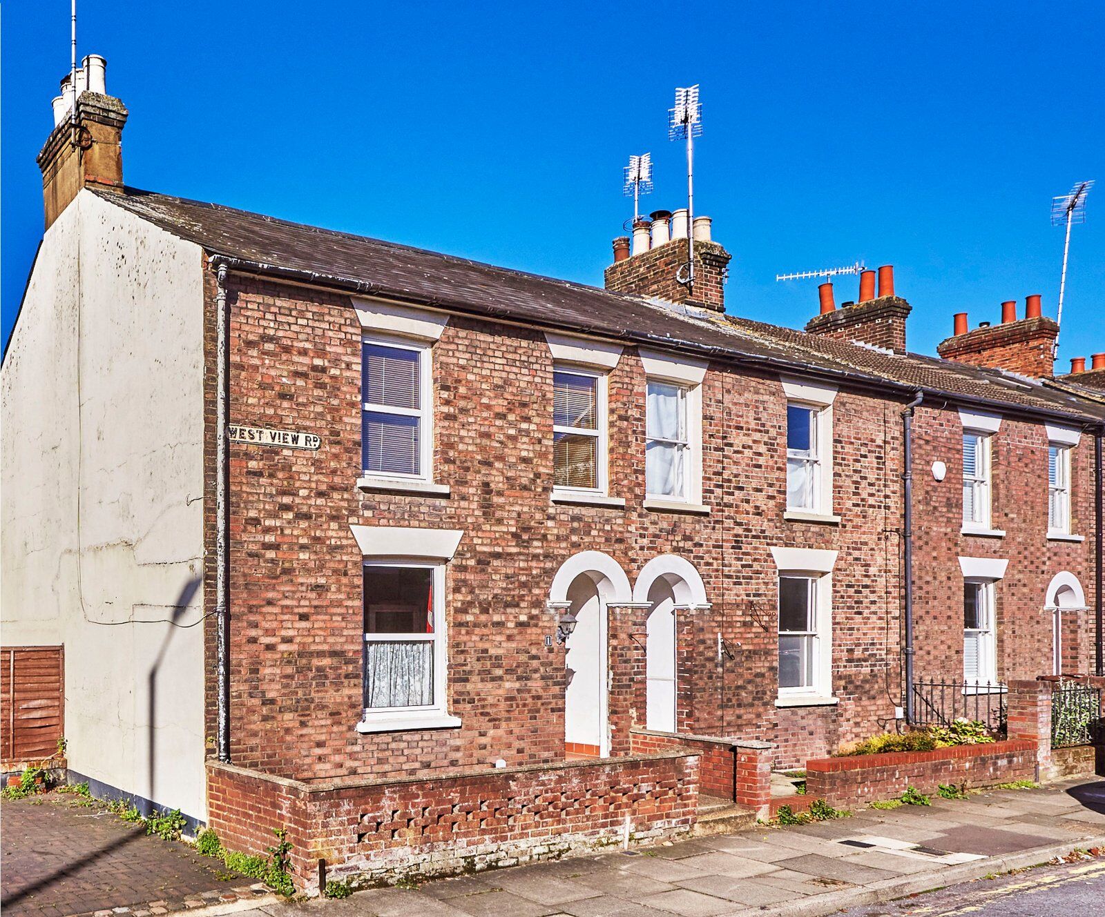 2 bedroom end terraced house for sale West View Road, St. Albans, AL3, main image