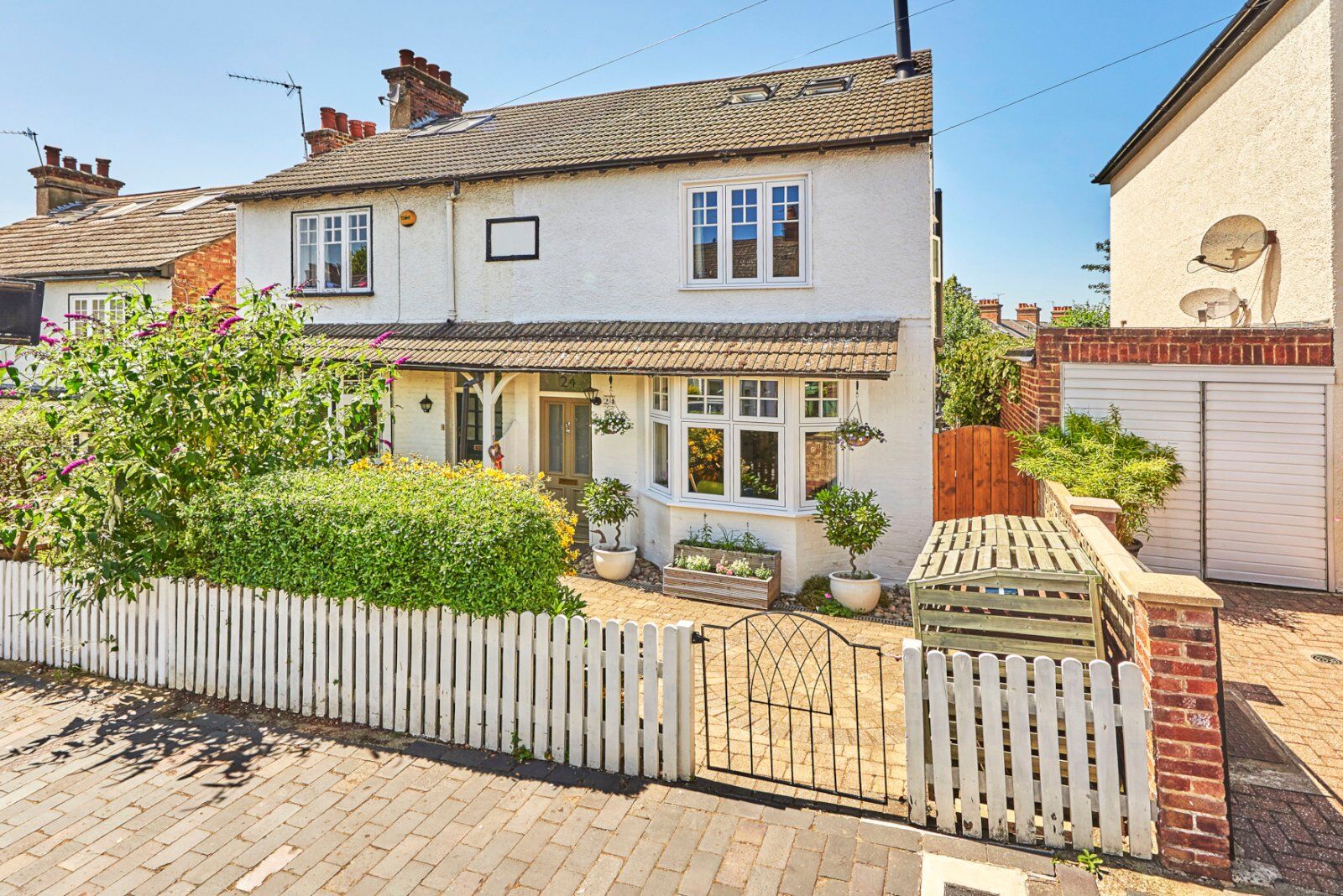 4 bedroom semi detached house for sale Cornwall Road, St. Albans, AL1, main image