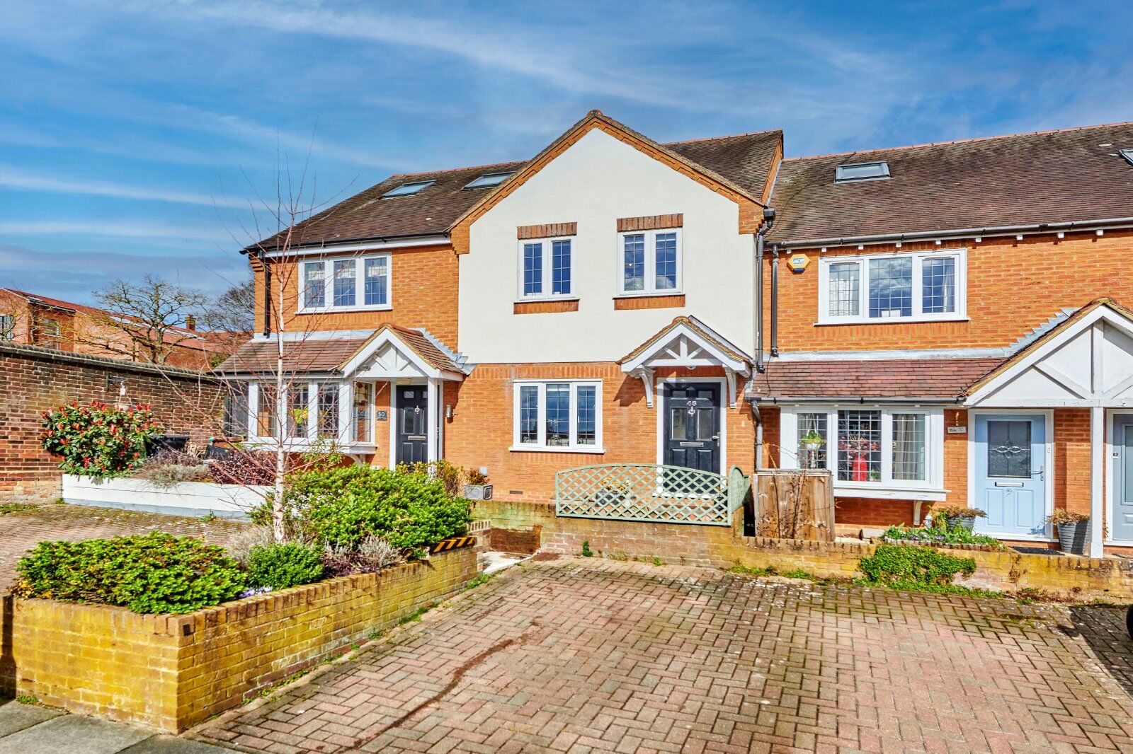 3 bedroom mid terraced house for sale Hart Road, St. Albans, AL1, main image